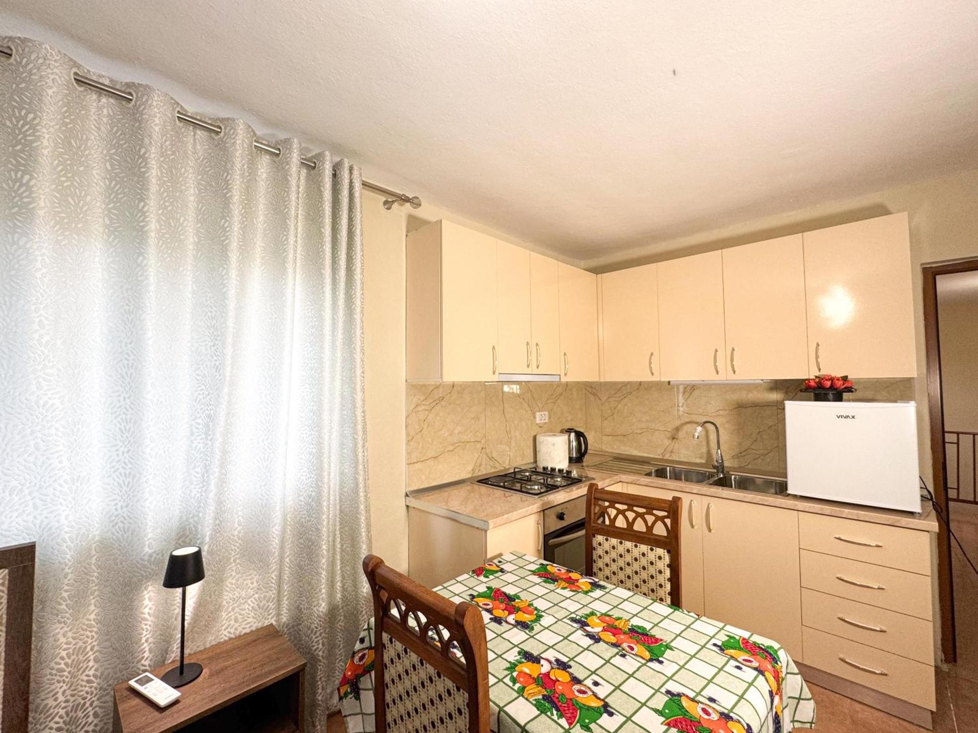 Shkodra Guest House & Trips Номер фото