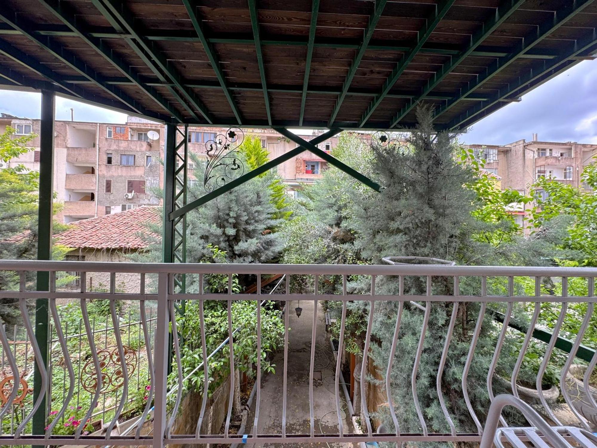 Shkodra Guest House & Trips Экстерьер фото
