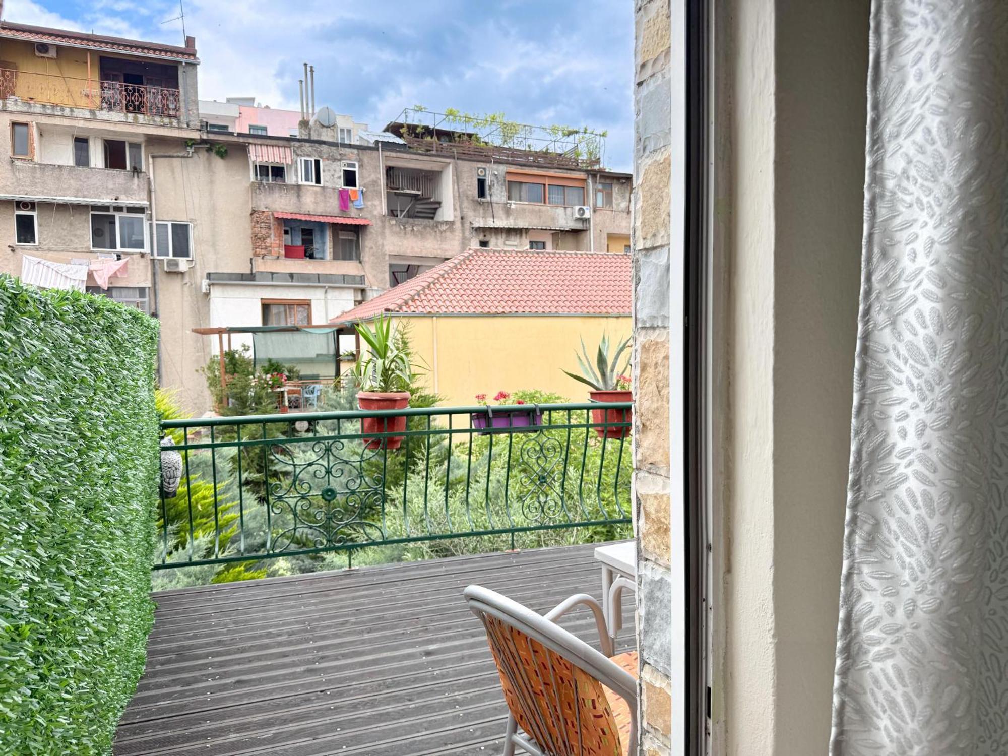 Shkodra Guest House & Trips Экстерьер фото