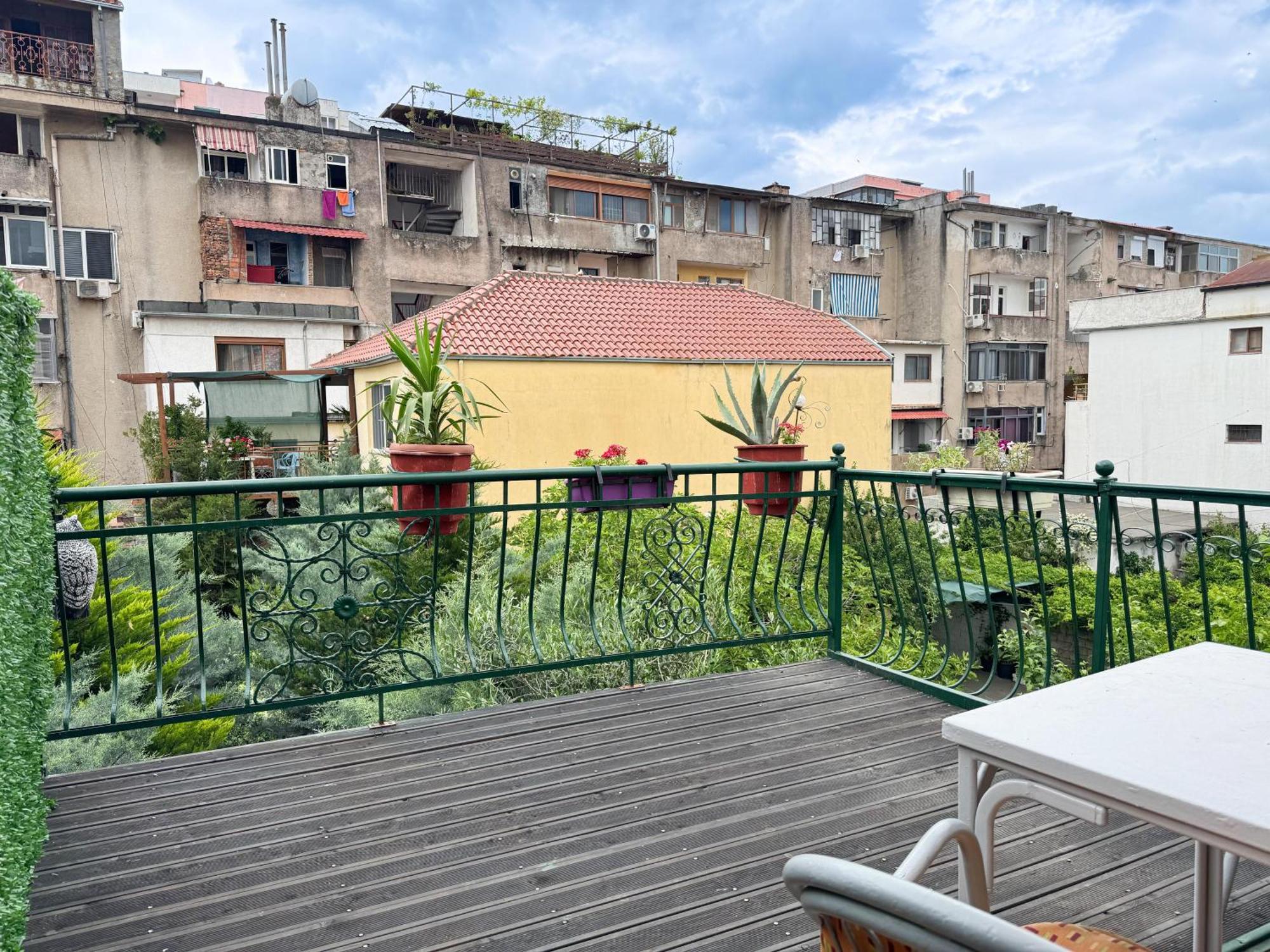 Shkodra Guest House & Trips Экстерьер фото